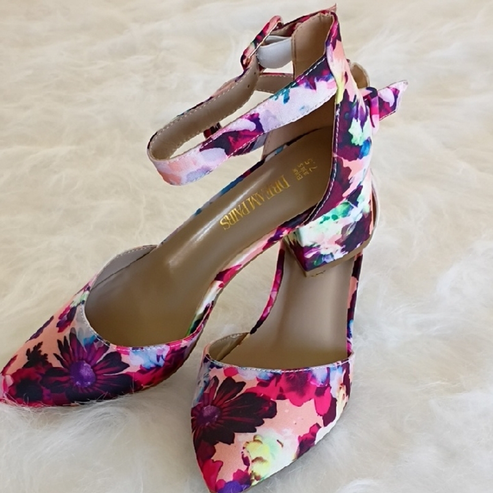 Dream Pairs Pink and Purple Floral Heels